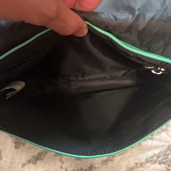 The Little Mermaid scaled crossbody purse - Picture 3 of 4